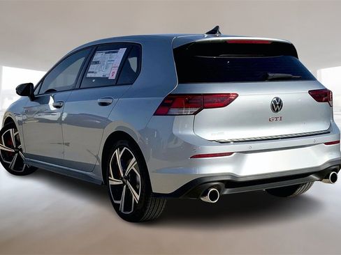 New 2026 Volkswagen GTI SE image 3