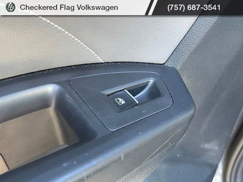 Used 2022 Volkswagen Atlas SE AWD/4WD image 38