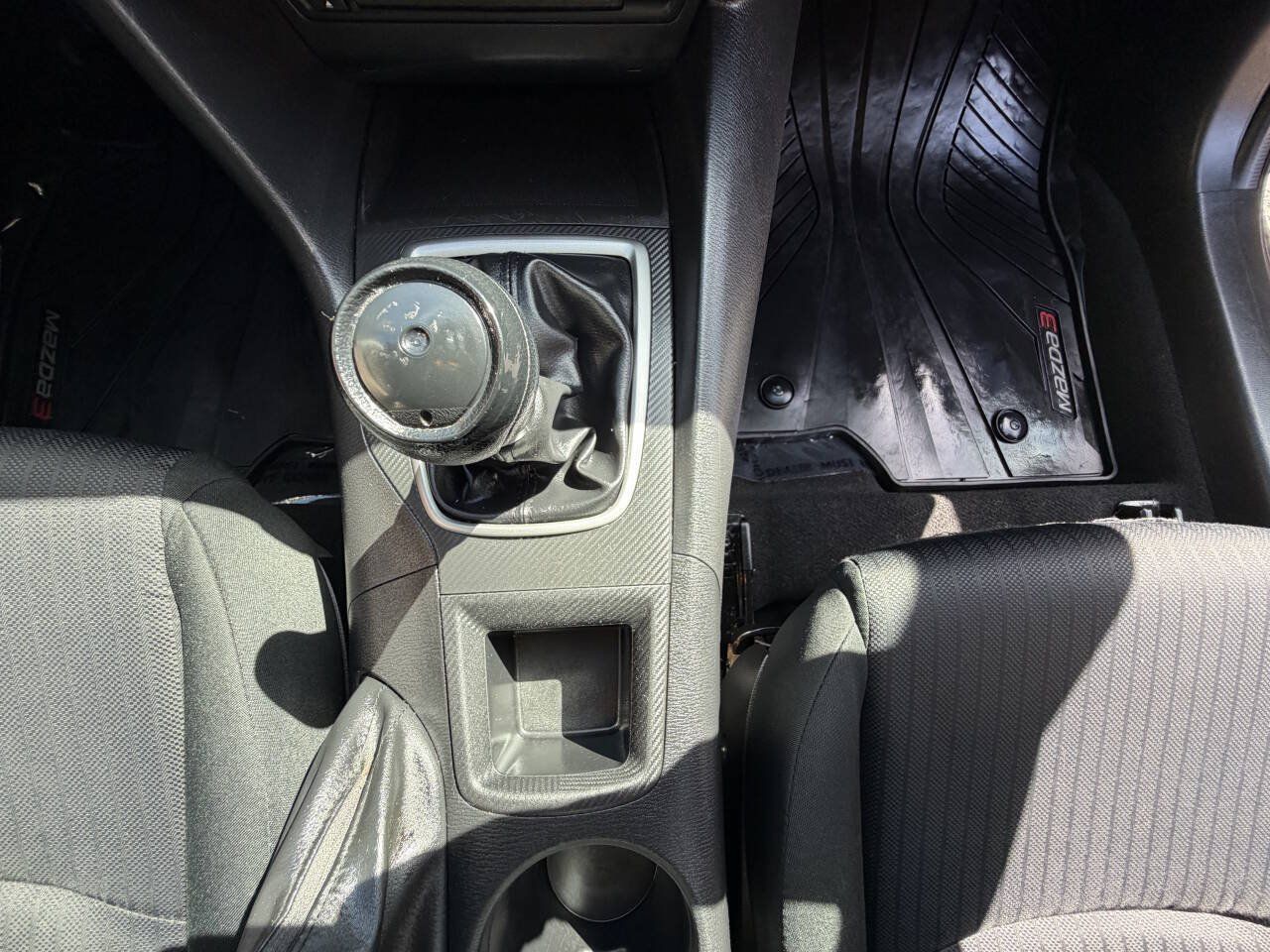 Used 2014 MAZDA MAZDA3 i Sport FWD image 38