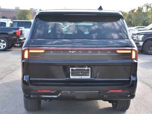 New 2025 Lincoln Navigator L Black Label image 15