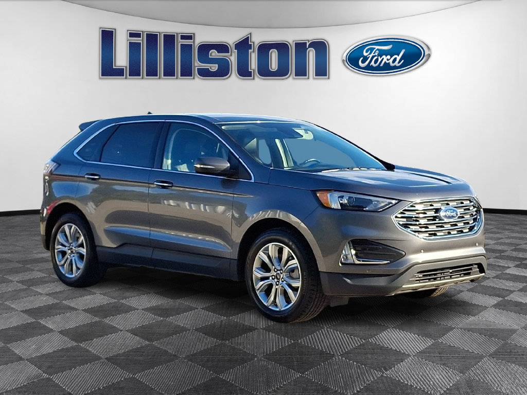 Used 2024 Ford Edge Titanium AWD/4WD image 3