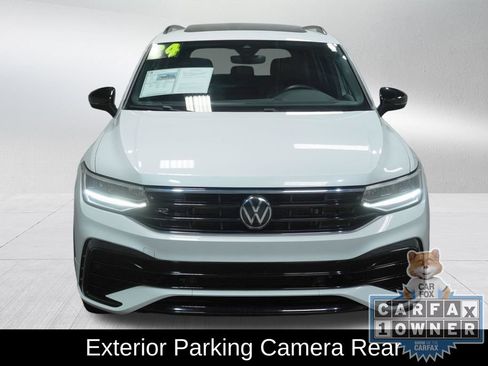 Used 2024 Volkswagen Tiguan SE R-Line AWD/4WD image 13