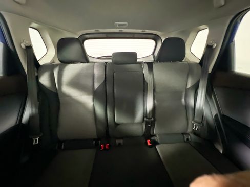 Used 2023 Nissan Rogue SV FWD image 33