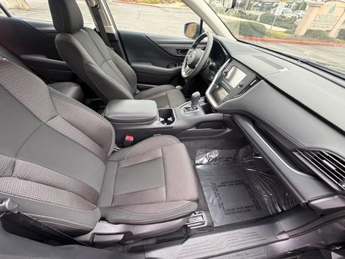 Used 2022 Subaru Outback image 13
