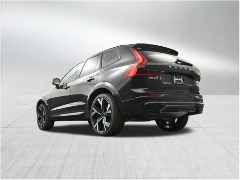New 2026 Volvo XC60 B5 Ultra AWD/4WD image 23