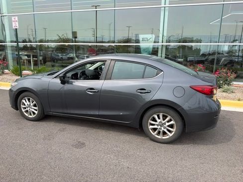 Used 2016 MAZDA MAZDA3 i Sport w/ Preferred Equipment Package FWD image 19