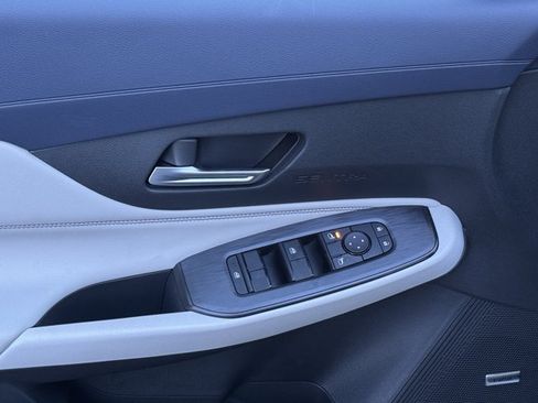 New 2026 Nissan Sentra SL w/ Floor Mat Package FWD image 28