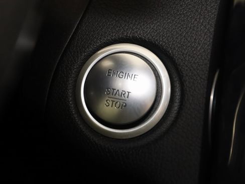 Used 2018 Mercedes-Benz C 43 AMG 4MATIC Sedan image 38