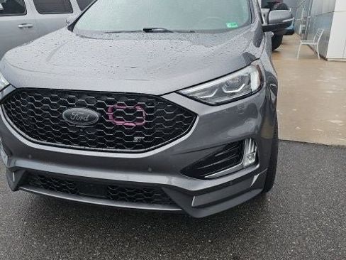 Used 2021 Ford Edge ST w/ Equipment Group 401A AWD/4WD image 2