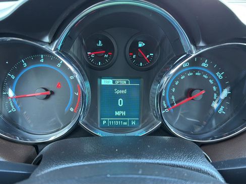 Used 2015 Chevrolet Cruze LTZ w/ Sun, Sound and Sport Package image 17