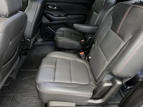 Certified 2023 Chevrolet Traverse RS w/ LPO, Floor Liner Package image 21