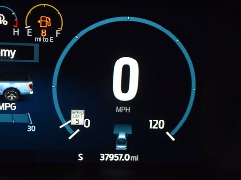 Used 2023 Ford F150 Lariat w/ Equipment Group 502A High image 15