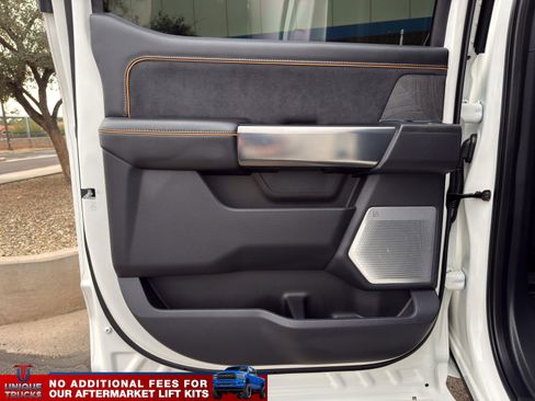 Used 2024 Ford F350 Platinum w/ FX4 Off-Road Package image 22