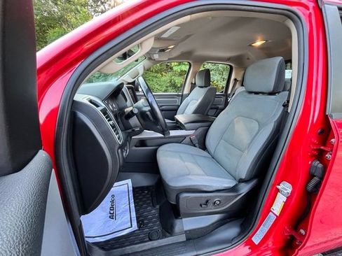 Used 2020 RAM 1500 Big Horn RWD image 15