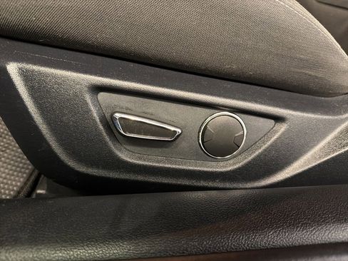 Used 2017 Ford Mustang GT w/ GT Performance Package RWD image 25