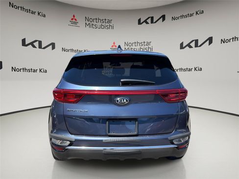 Used 2021 Kia Sportage LX AWD/4WD image 4