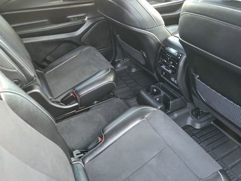 Used 2024 Jeep Grand Cherokee L Altitude image 18