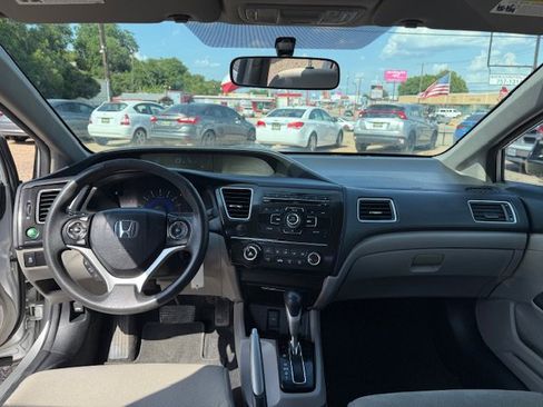 Used 2013 Honda Civic LX image 13