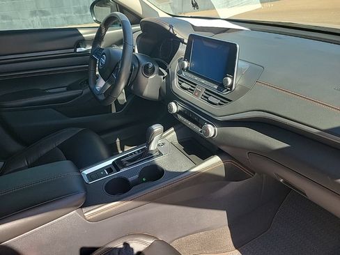 Used 2022 Nissan Altima 2.5 SR AWD/4WD image 42