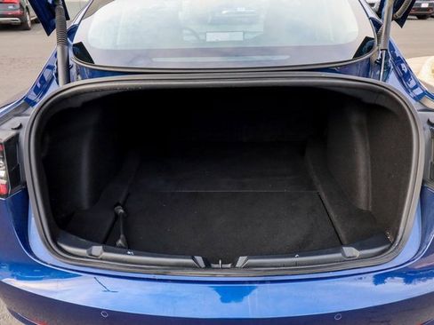 Used 2021 Tesla Model 3 Standard Range Plus image 38