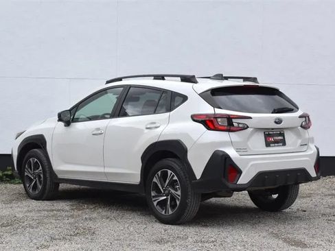 Used 2024 Subaru Crosstrek 2.0i Premium w/ Crosstrek Mirror Package AWD/4WD image 2