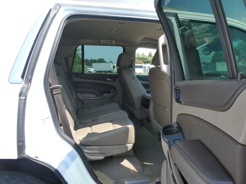Used 2019 Chevrolet Tahoe LT AWD/4WD image 25