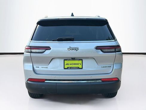 Used 2022 Jeep Grand Cherokee L Limited AWD/4WD image 6