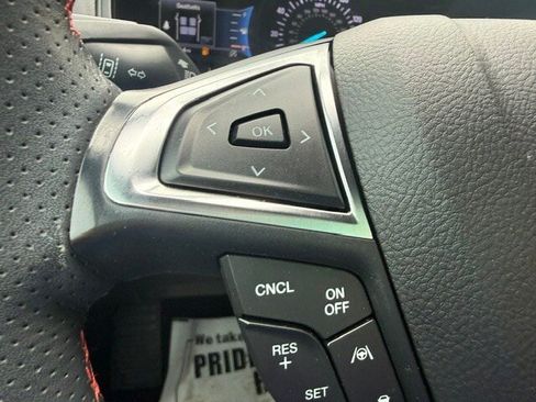 Used 2024 Ford Edge ST-Line AWD/4WD image 19