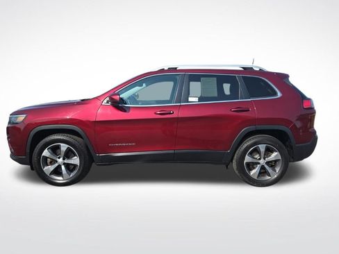 Used 2019 Jeep Cherokee Limited w/ Trailer Tow Group AWD/4WD image 6