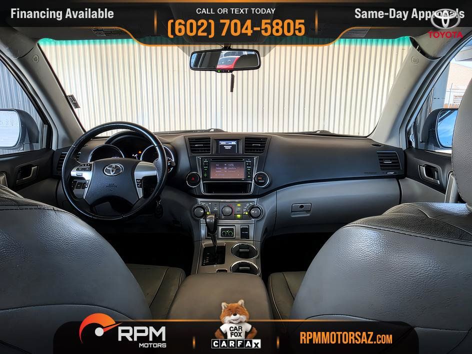 Used 2013 Toyota Highlander SE AWD/4WD image 8