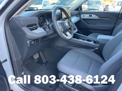 New 2026 Ford Explorer Active image 6