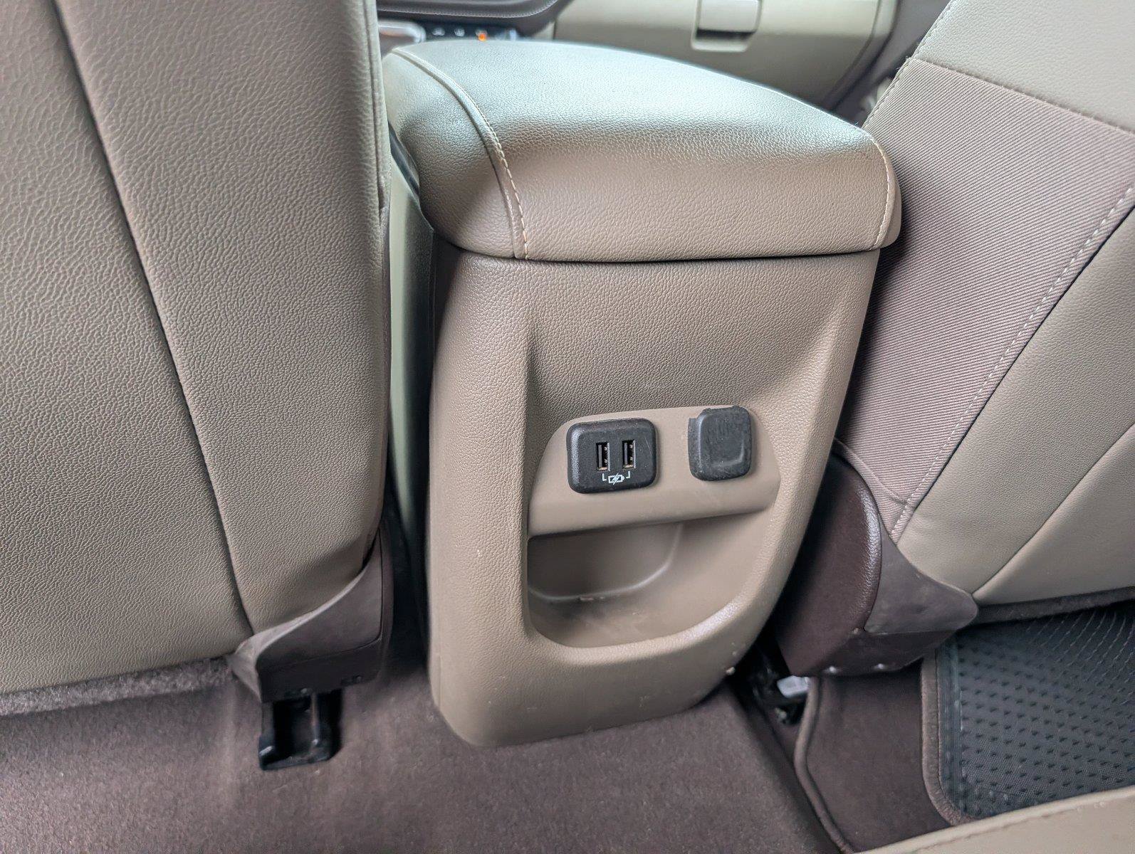 Used 2020 GMC Canyon SLT w/ Driver Alert Package AWD/4WD image 31
