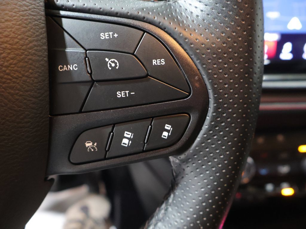 Used 2024 Dodge Durango GT AWD/4WD image 34