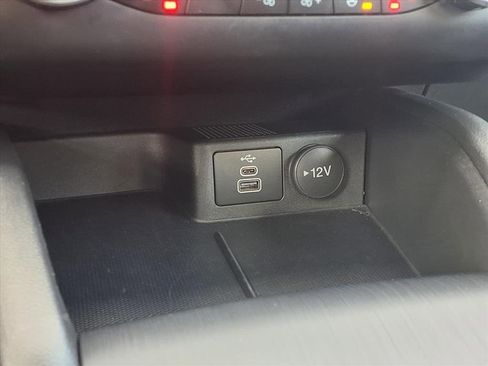 Used 2025 Ford Escape Active w/ Cold Weather Package image 9