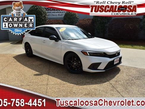 Used 2024 Honda Civic Sport image 1