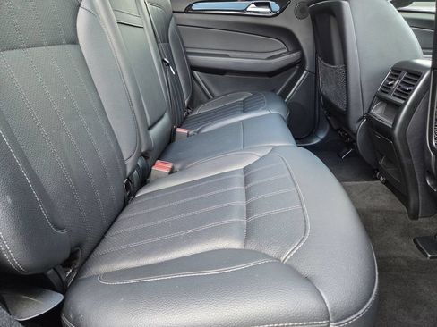 Used 2017 Mercedes-Benz GLE 350 4MATIC image 34