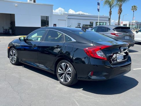 Used 2018 Honda Civic EX-T image 8