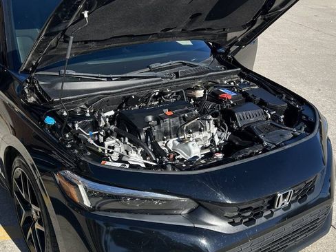 Used 2023 Honda Civic Sport image 30