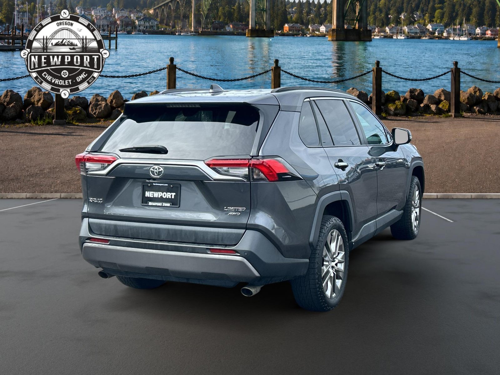Used 2021 Toyota RAV4 Limited w/ Limited Grade Weather Package AWD/4WD image 2