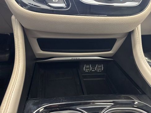 Used 2021 Chrysler Pacifica Limited w/ Premium & Safety Sphere Group AWD/4WD image 43