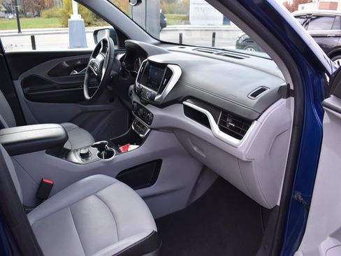 Used 2023 GMC Terrain SLT image 5