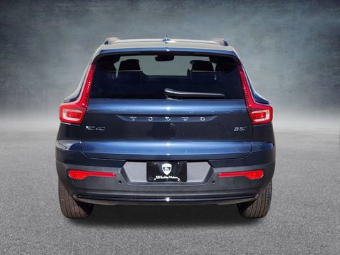 New 2026 Volvo XC40 B5 Ultra w/ Climate Package image 6