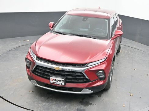 Used 2025 Chevrolet Blazer LT image 37
