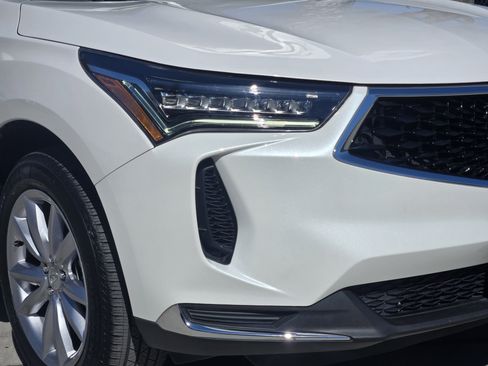 Used 2024 Acura RDX SH-AWD image 9