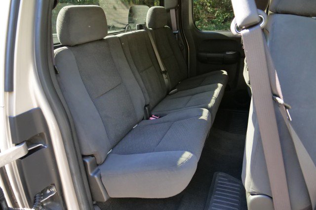 Used 2007 Chevrolet Silverado 1500 LT w/ 1LT Convenience Package RWD image 26