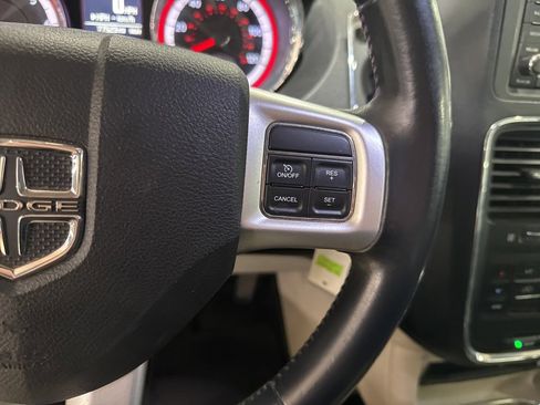 Used 2012 Dodge Grand Caravan Crew w/ Crew Value Pkg image 18