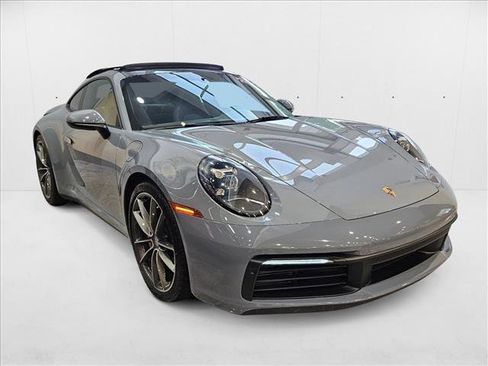 Used 2024 Porsche 911 Carrera S image 3