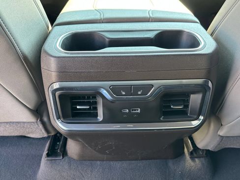 Used 2024 Chevrolet Silverado 1500 LTZ AWD/4WD image 22