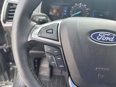 Certified 2023 Ford Edge SEL w/ Convenience Package image 33