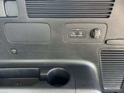 Used 2023 Kia Sorento EX image 15